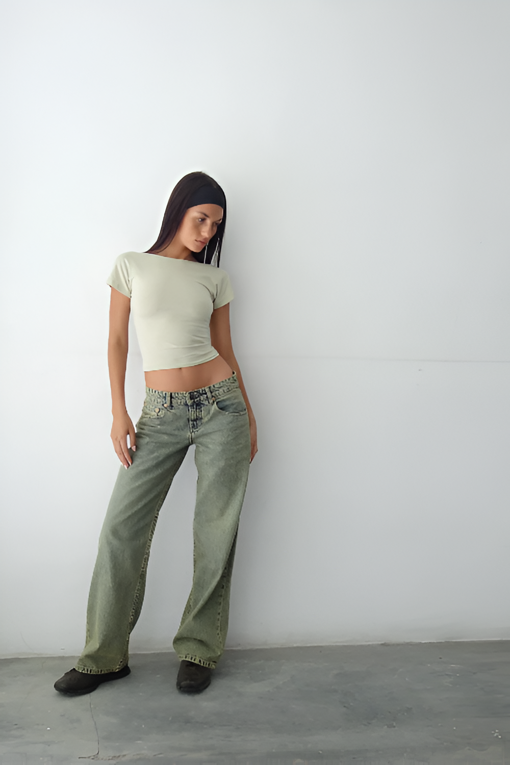 SARA™  LOW-RISE JEANS